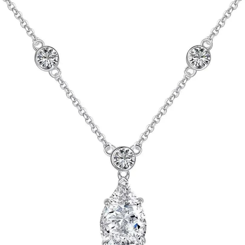 Selunyra Oval Diamond Love Necklace product image 3
