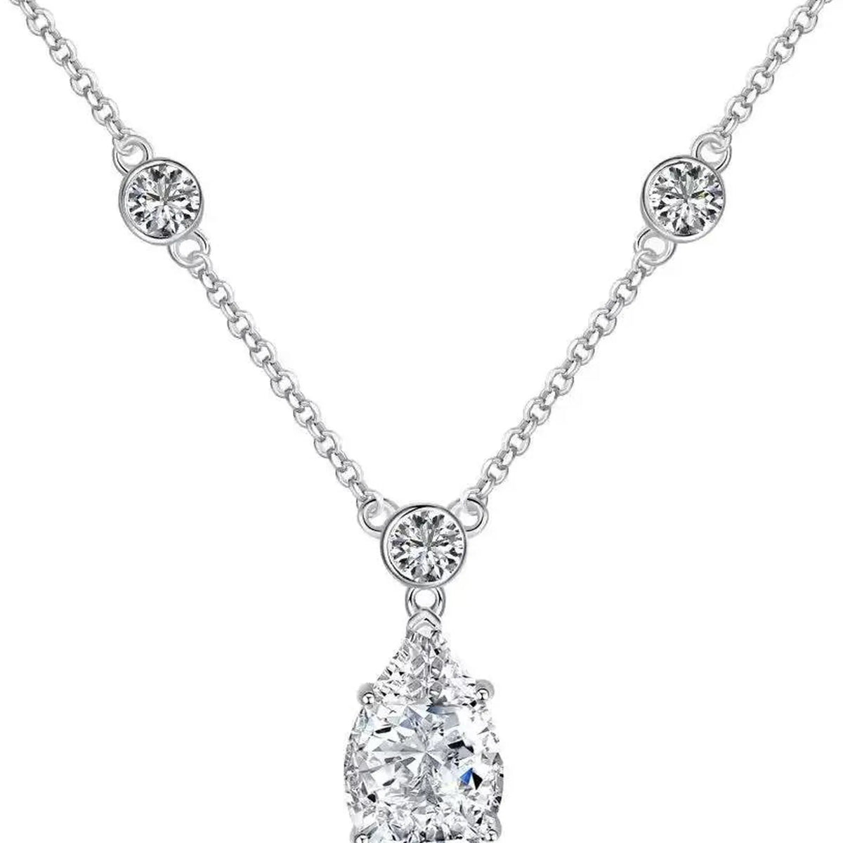 Selunyra Oval Diamond Love Necklace product image 3