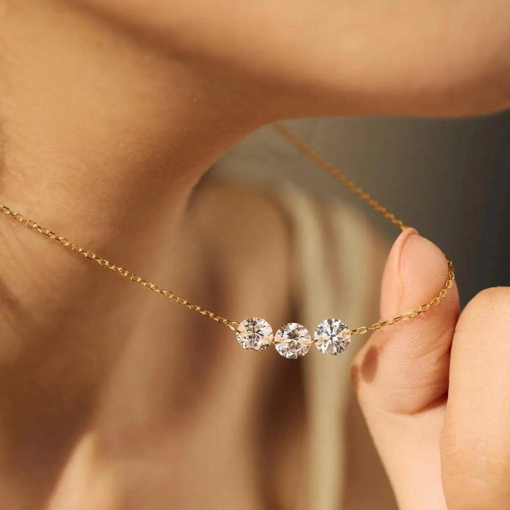 Selunyra Round Diamond Necklace product view 5