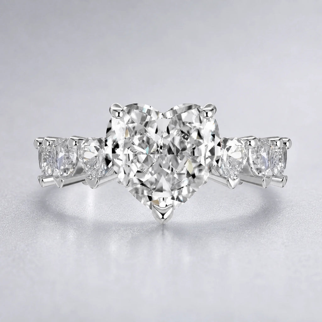 Selunyra Love Heart Ring product view 2