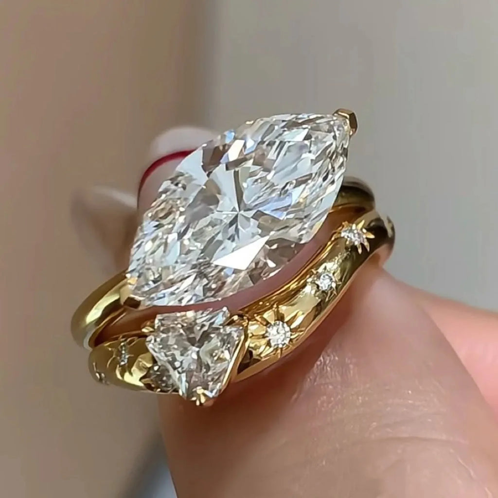 Selunyra Marquise Love Stackingring product view 2