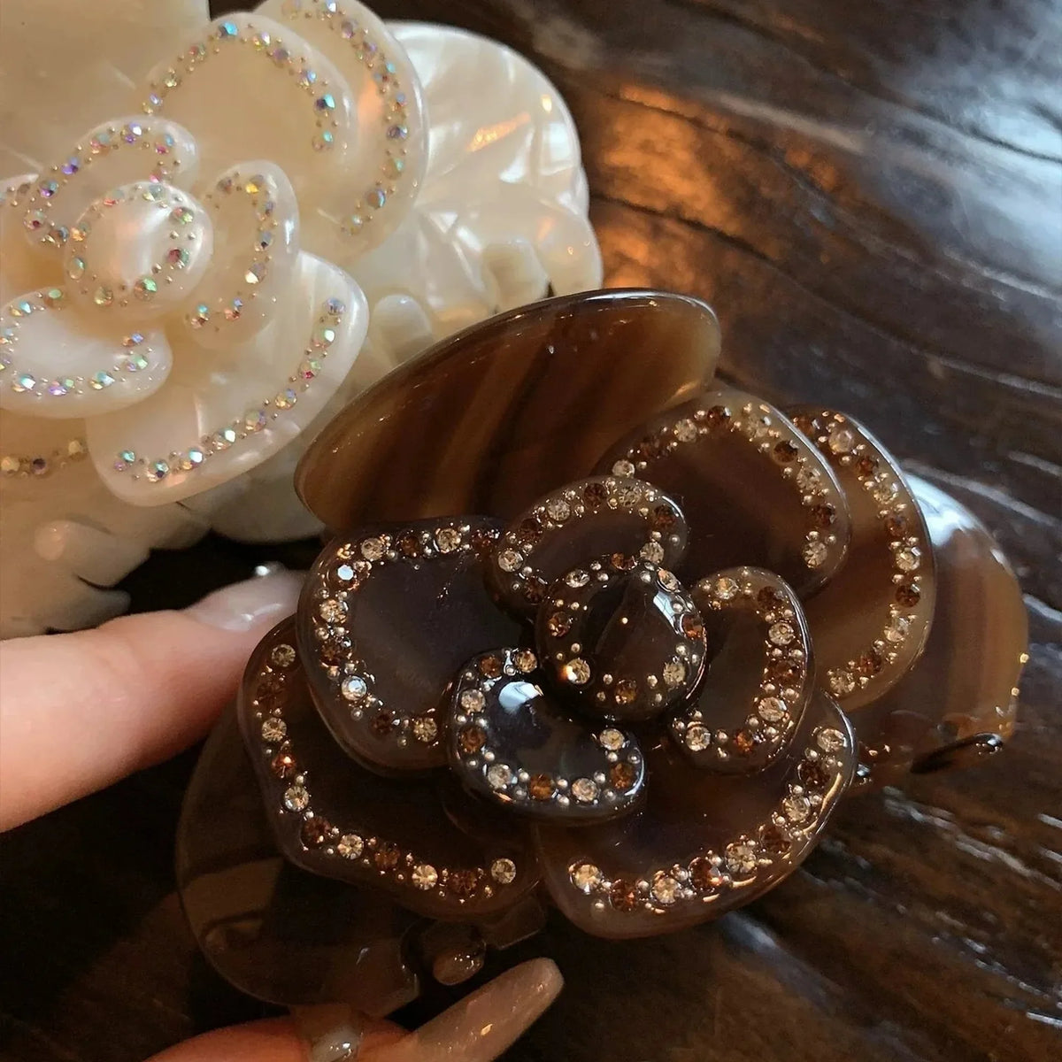 Selunyra Rose Diamond Claw product image 3