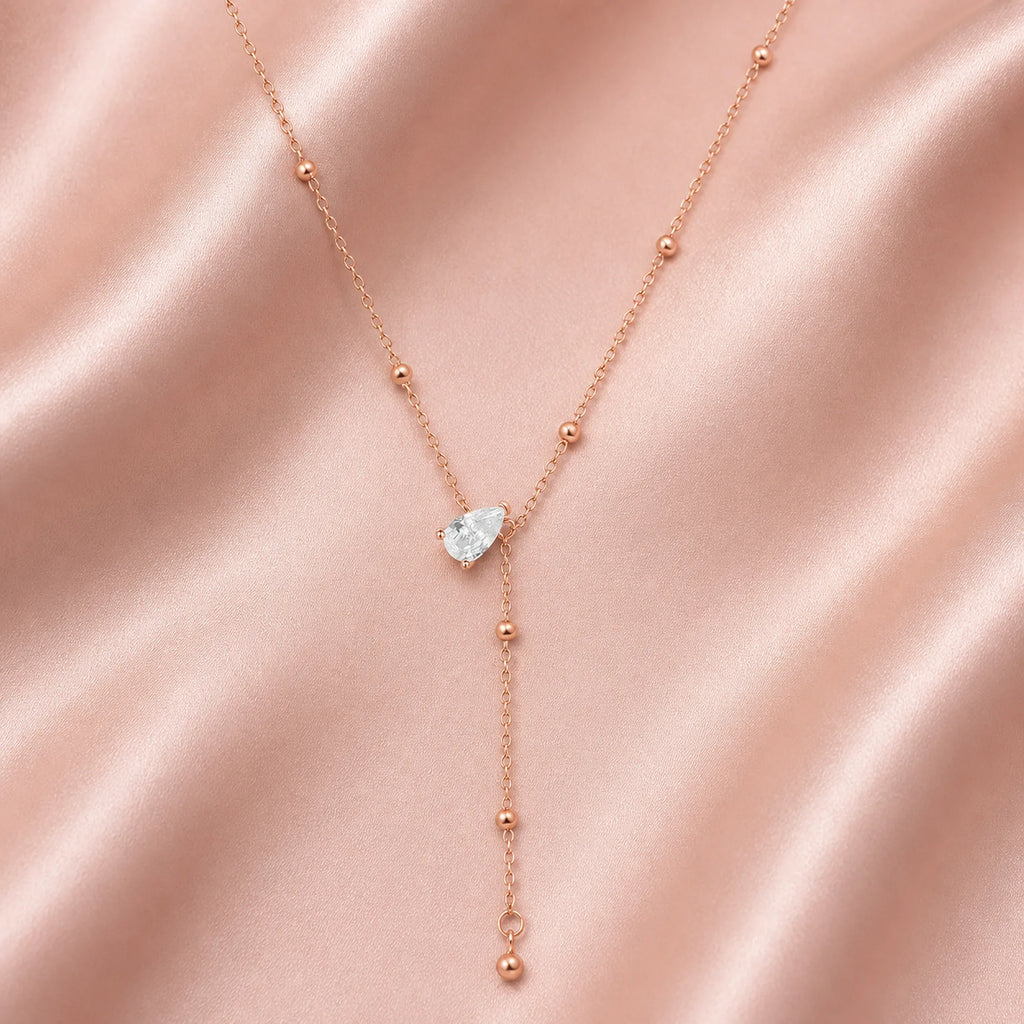 Selunyra Oval T Necklace product view 1
