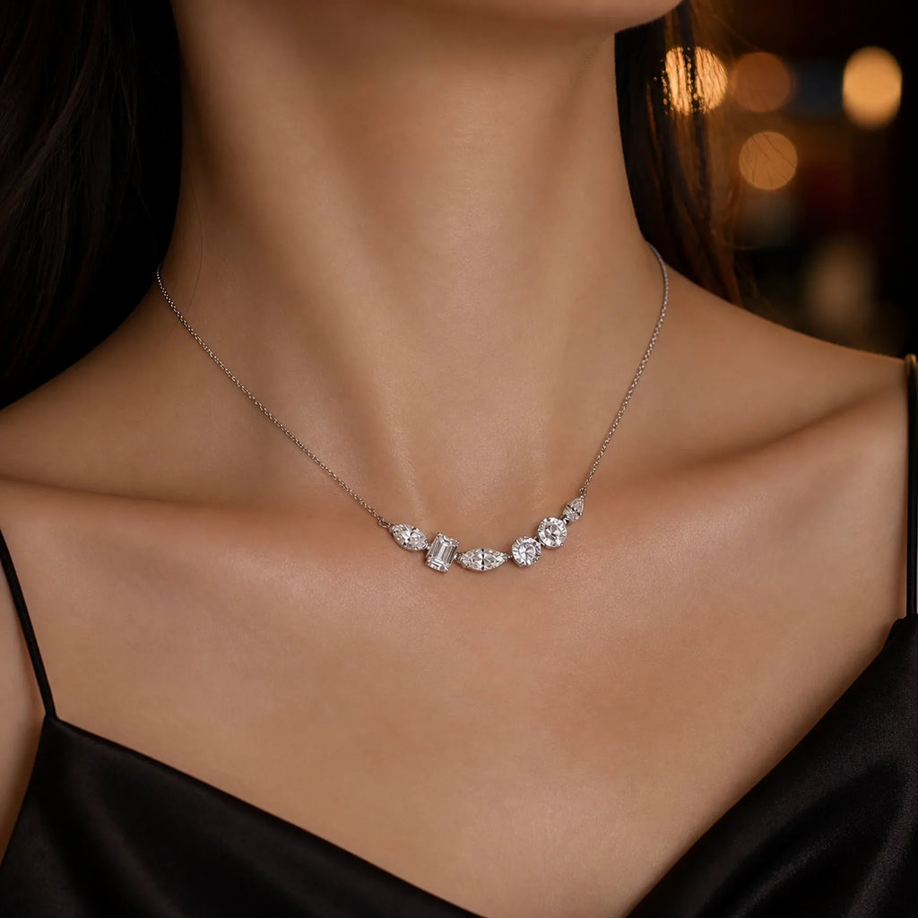 Selunyra Bellar necklace worn for an evening look