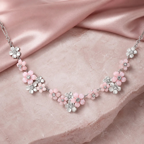 Selunyra Blossom necklace product view
