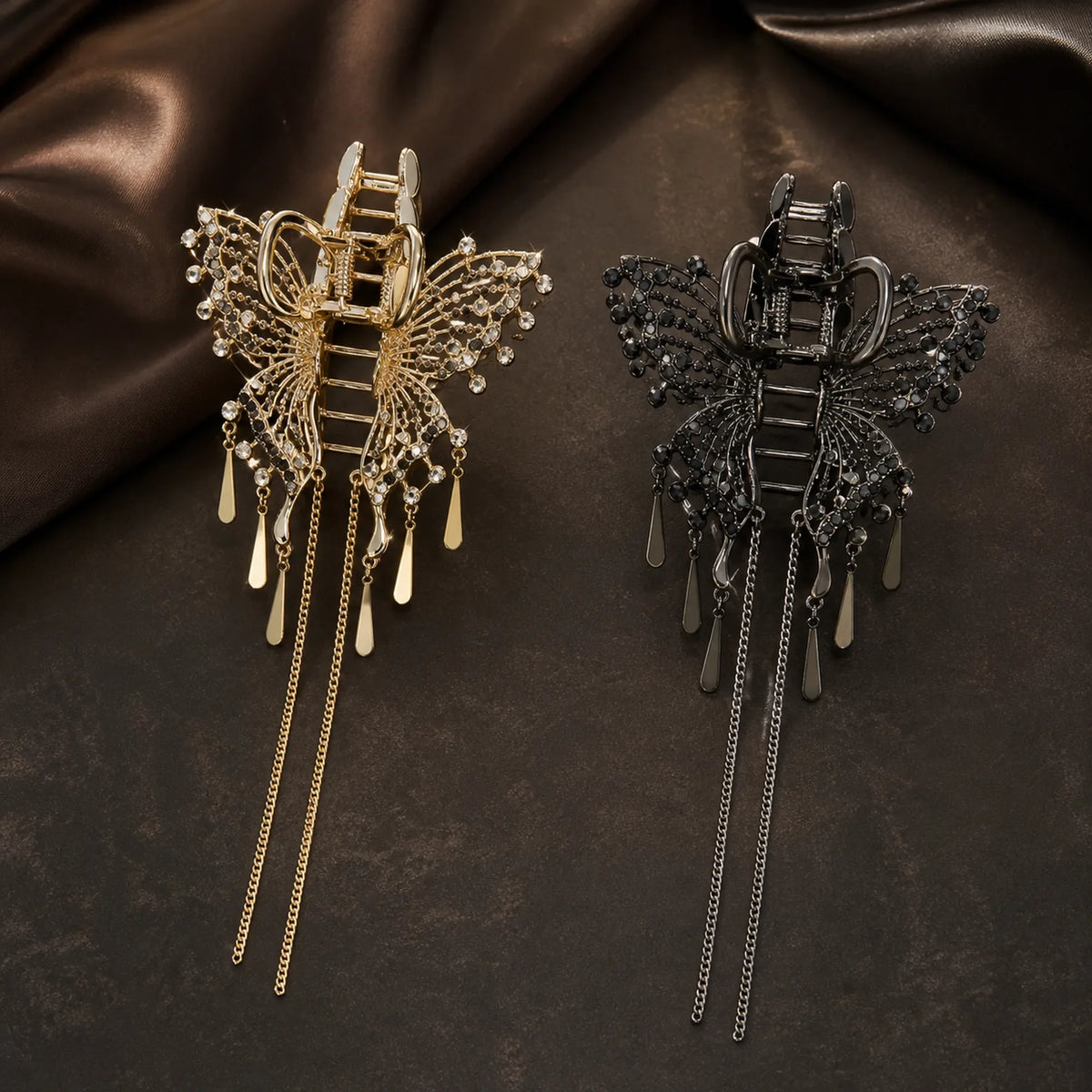 Selunyra Butterfly Claw Clips in gold and black