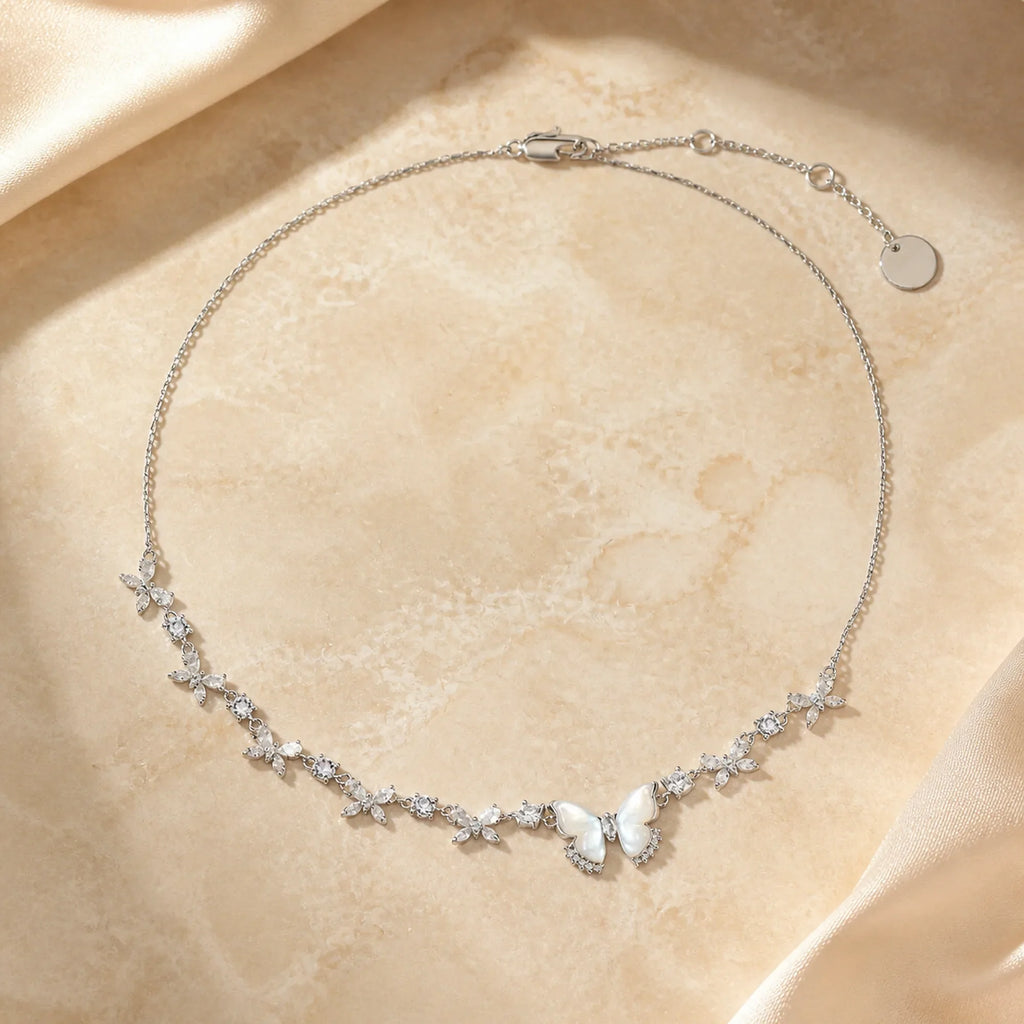Selunyra Butterfly Necklace Z mother-of-pearl butterfly product view