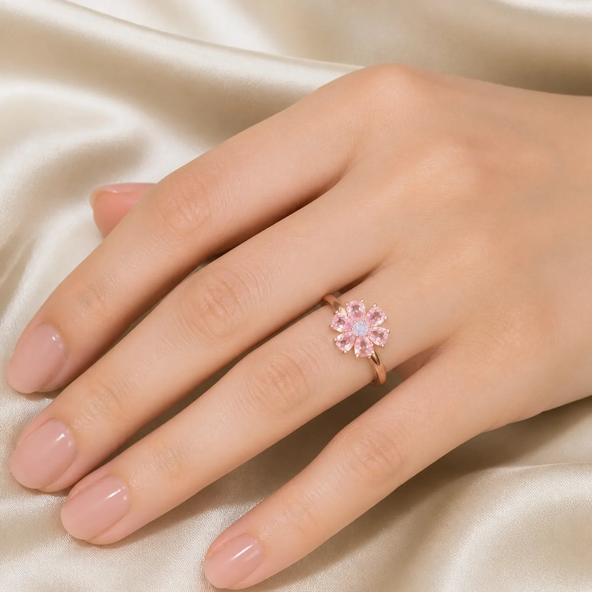 Selunyra Daisy Rose Gold Open Ring worn on hand 1