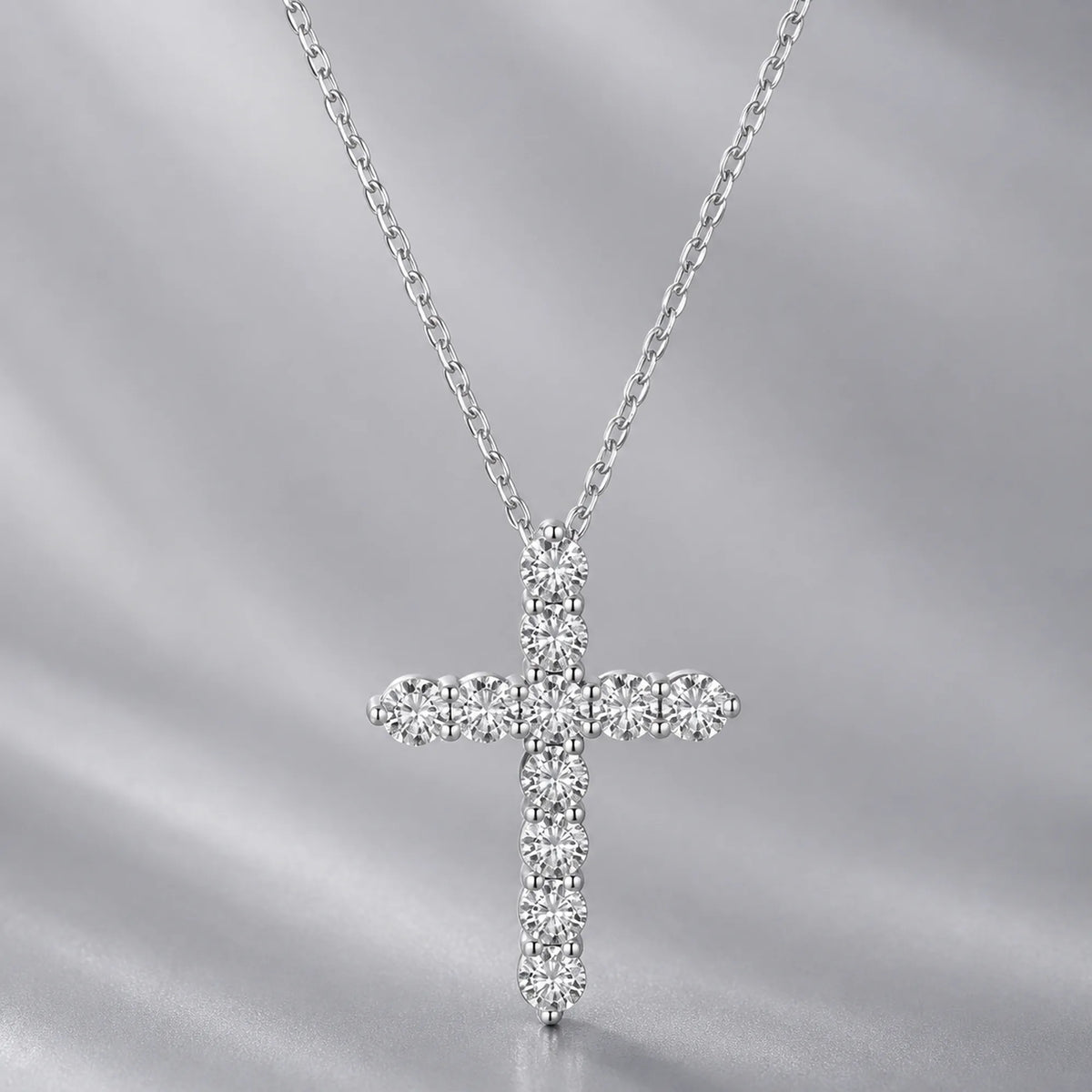 Selunyra Diamond Cross Necklace product image 1