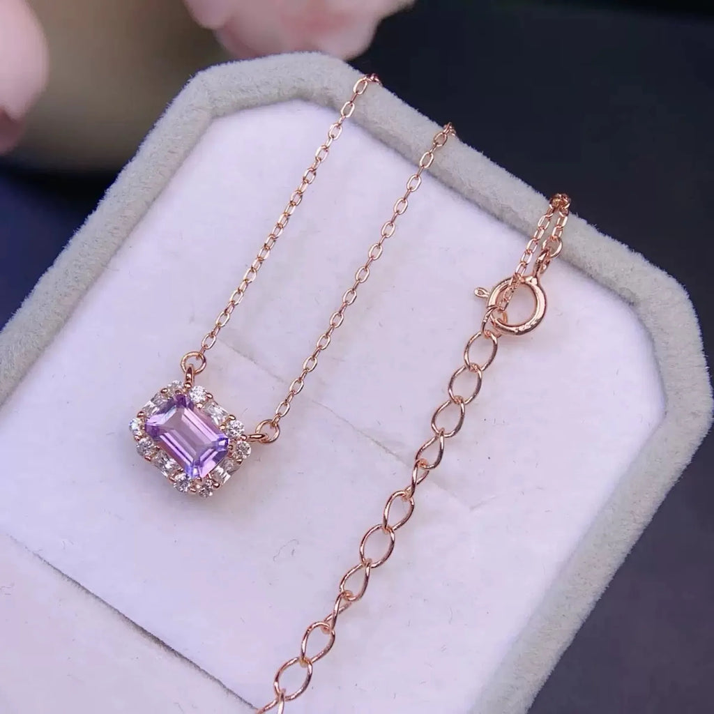 Selunyra Natural Amethyst Yanna Necklace rose gold angled detail