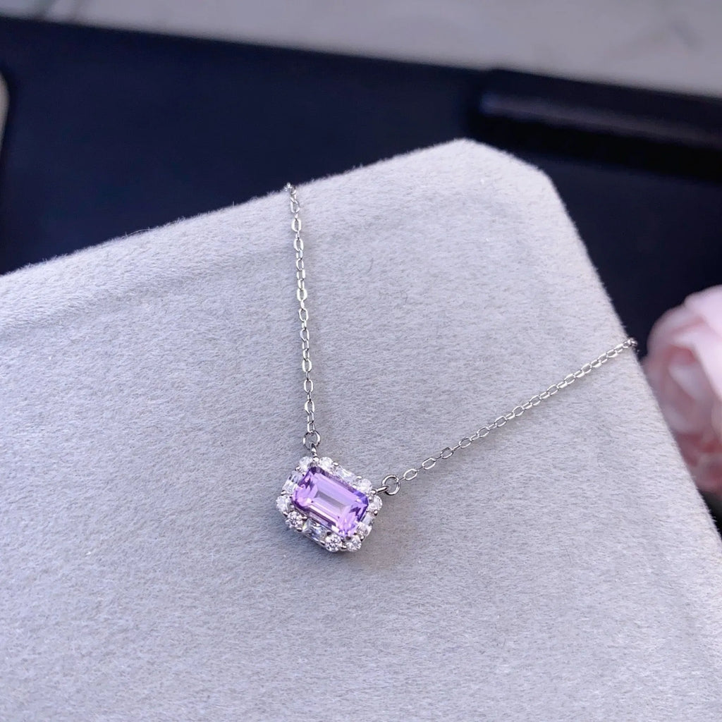 Selunyra Natural Amethyst Yanna Necklace silver display detail