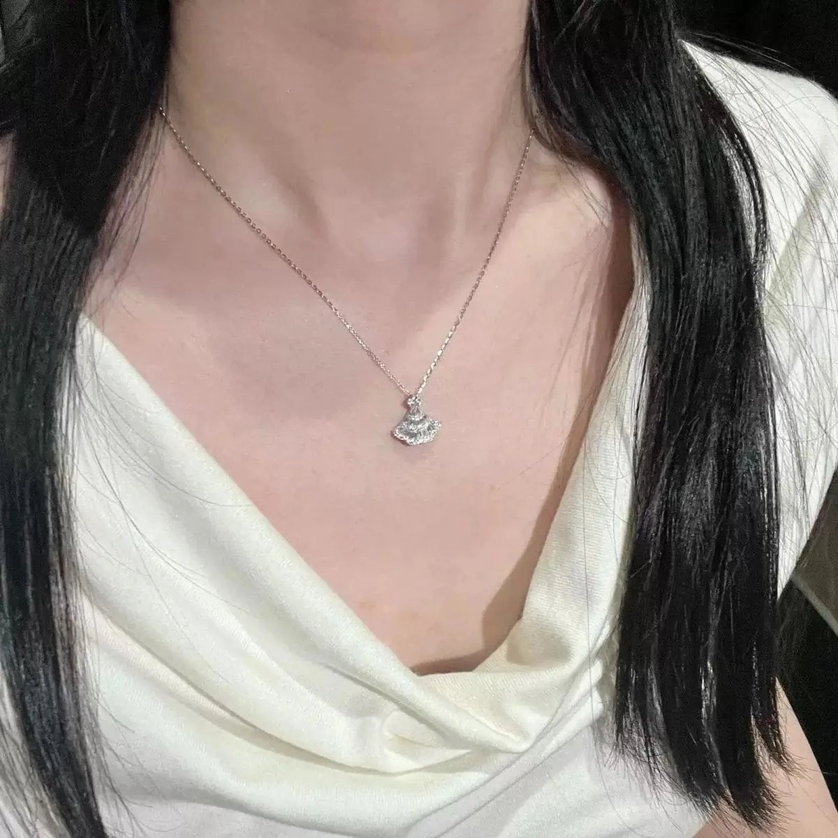 Selunyra Princess Dress Necklace product image 3
