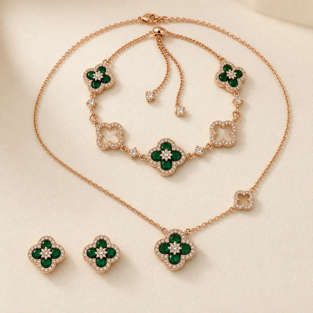 Selunyra Sakura Cleef Set in Emerald Green