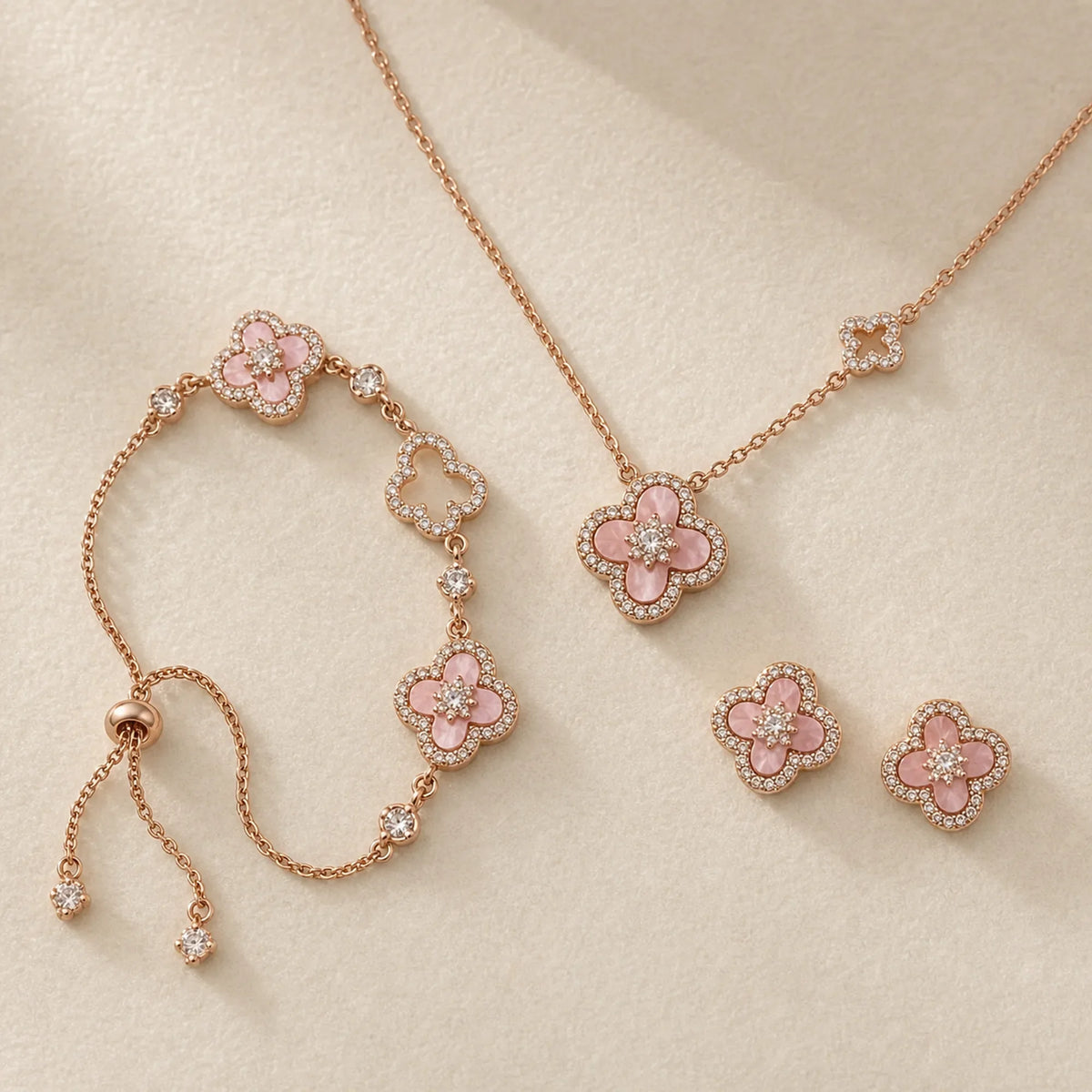 Selunyra Sakura Cleef Set in Sakura Pink