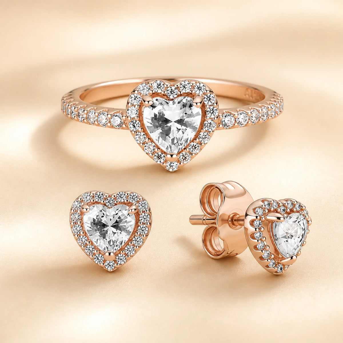 Selunyra Sparkling Heart ring and matching earrings set
