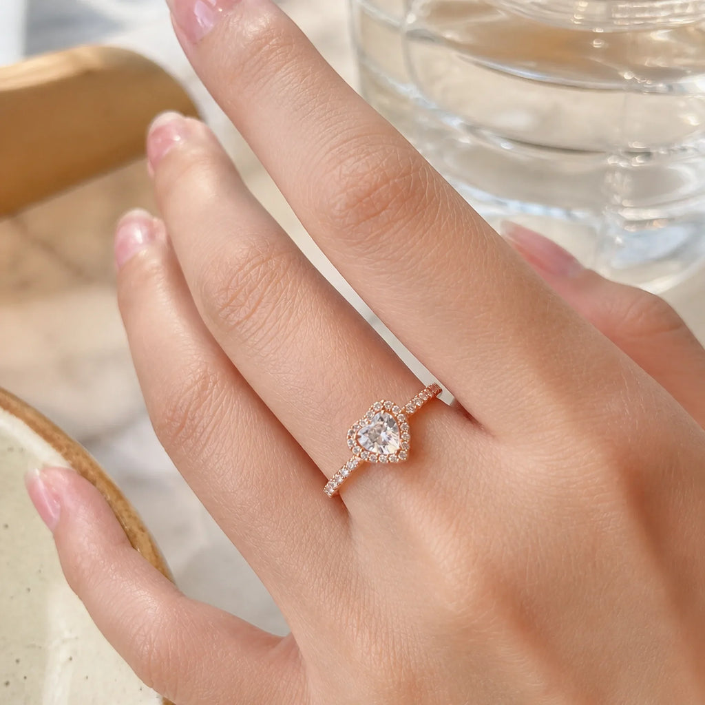 Selunyra sparkling heart ring worn in daylight